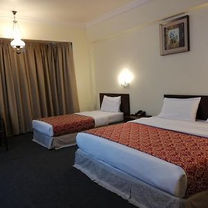 Hotel Damai